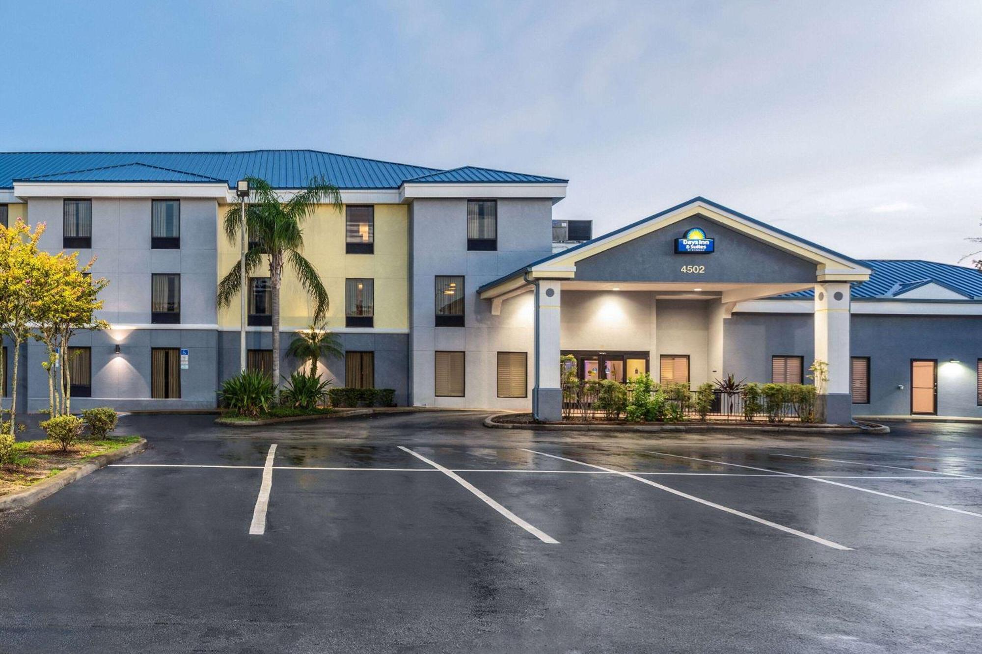 Days Inn & Suites By Wyndham Lakeland Exterior foto